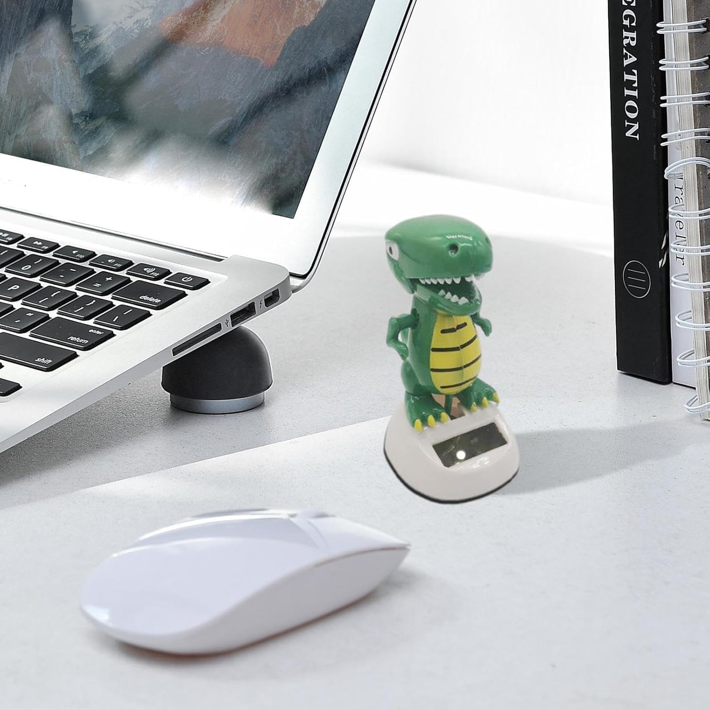 Green Solar Powered Dancing Dinosaur,Swinging Dancer Toy,No Battery Required,Desk and Dashboard Decor Home Decor Birthday Gifts Solar Power Kits Learning and Education,Car Bobble Head Dashboard