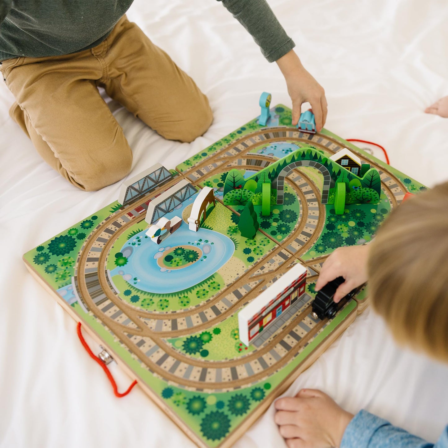 Melissa & Doug Take-Along Railroad Tabletop Playset with Wooden Train Toys, Animals & Scenery Play