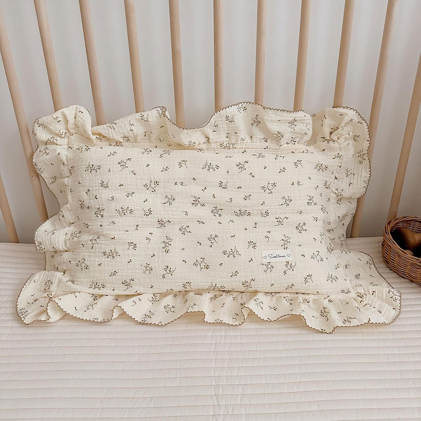 BuLuTu Cotton Muslin Kids Pillowcases Standard Size, Cute Olive Pattern Travel Pillow Case Neutral Toddler Boys Girls Pillowcase, Soft Breathable Pillow Covers Enveloped, 20"x26"