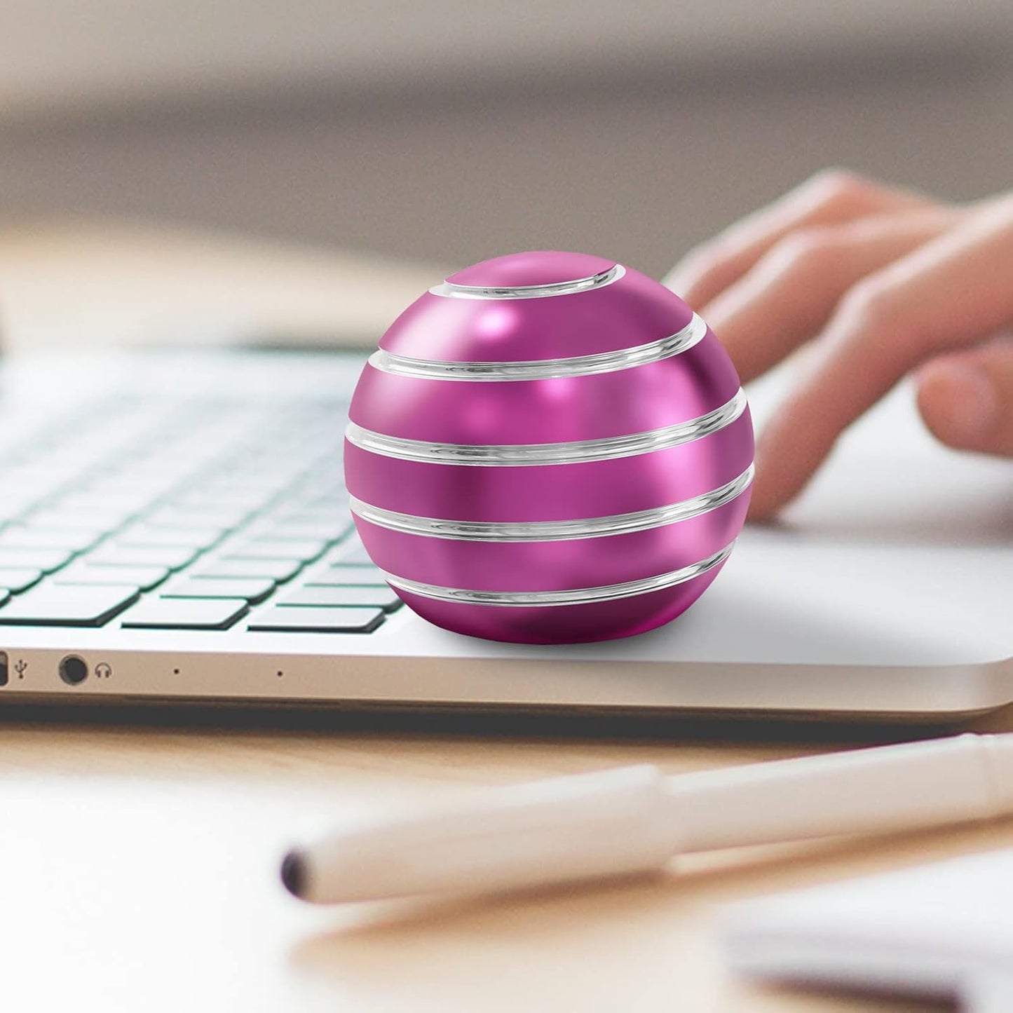 Kinetic Desk Toy, Fidget Sensory Toys for Party Favors Kids, Pinata Stuffers, Easter Baskets, Kinetic Spinning Desk Toys for Adults (1.77", Purple)