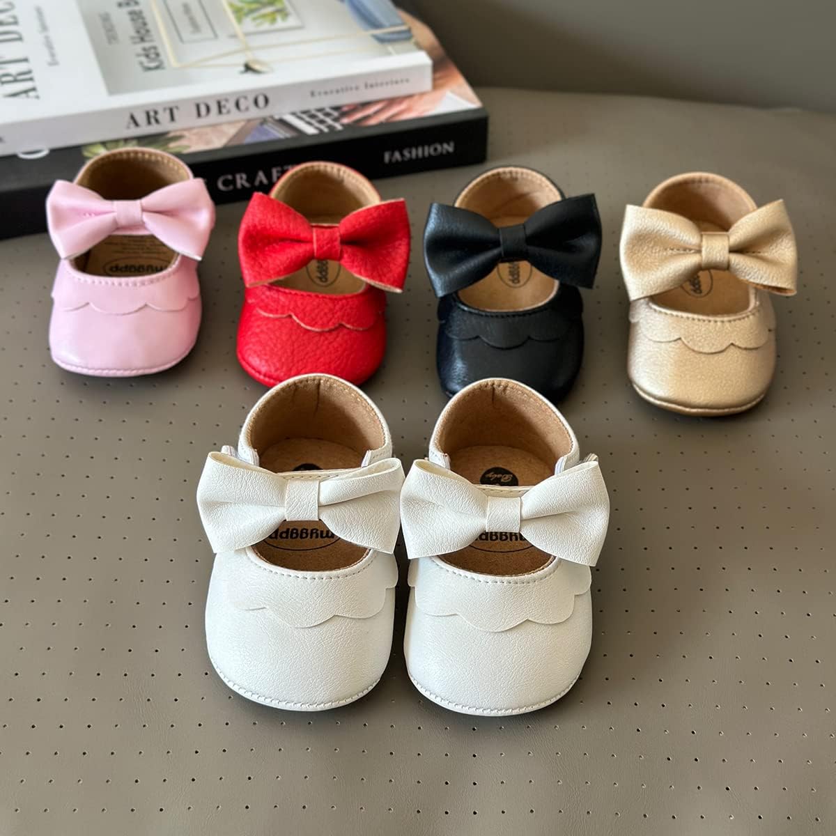 Baby Shoes Mary Jane Flats Non Slip Soft Sole Infant Toddler Sneakers First Walkers Party Christmas Dress Shoes