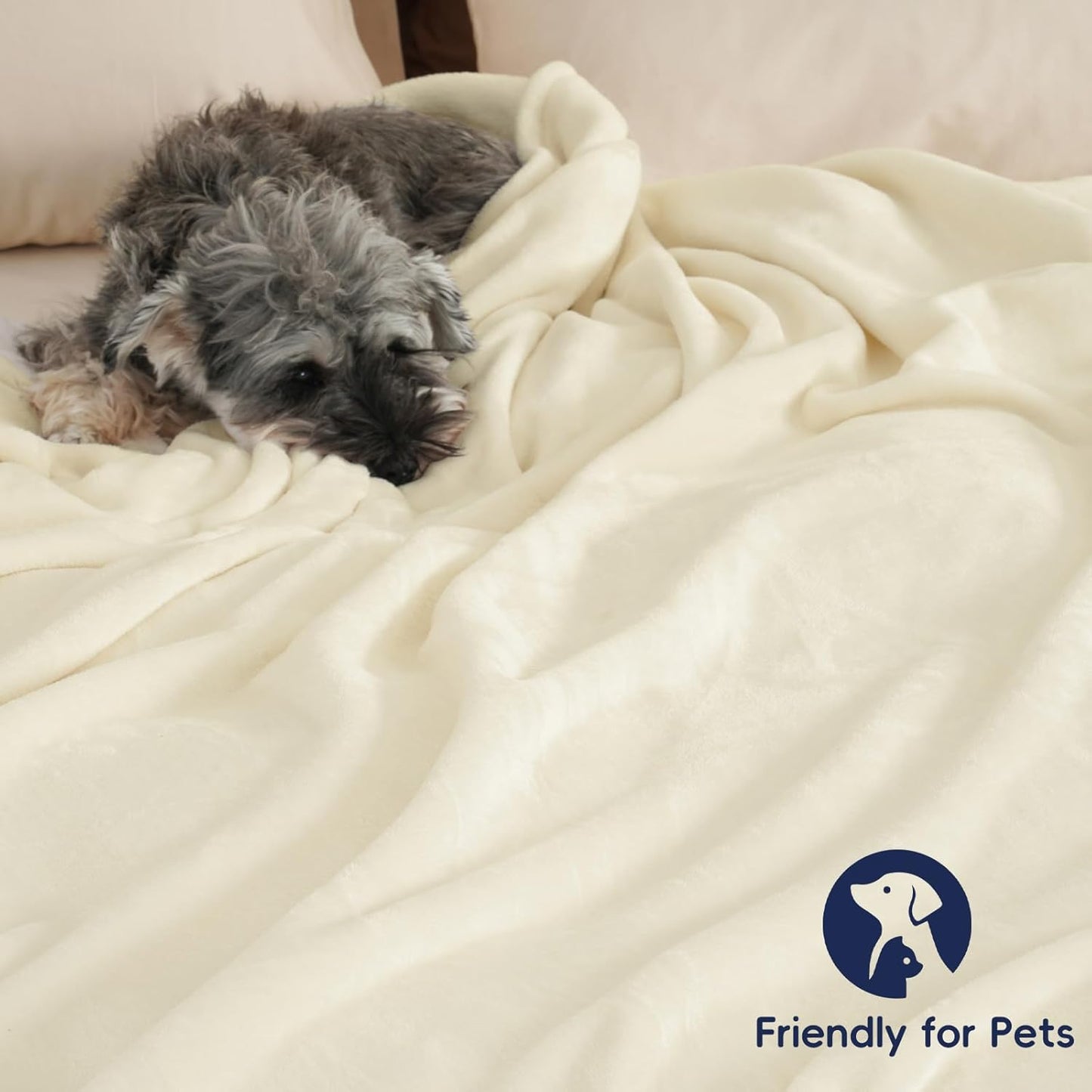 PHF Ultra Soft Fleece Blanket Queen Size, No Shed No Pilling Luxury Plush Cozy 300GSM Lightweight