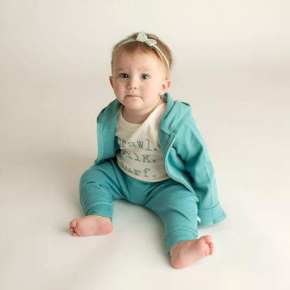 Finn + Emma Organic Cotton Graphic Baby Onesie - Gender Neutral Bodysuits for Babies 0-12 Months in Multiple Sizes and Styles