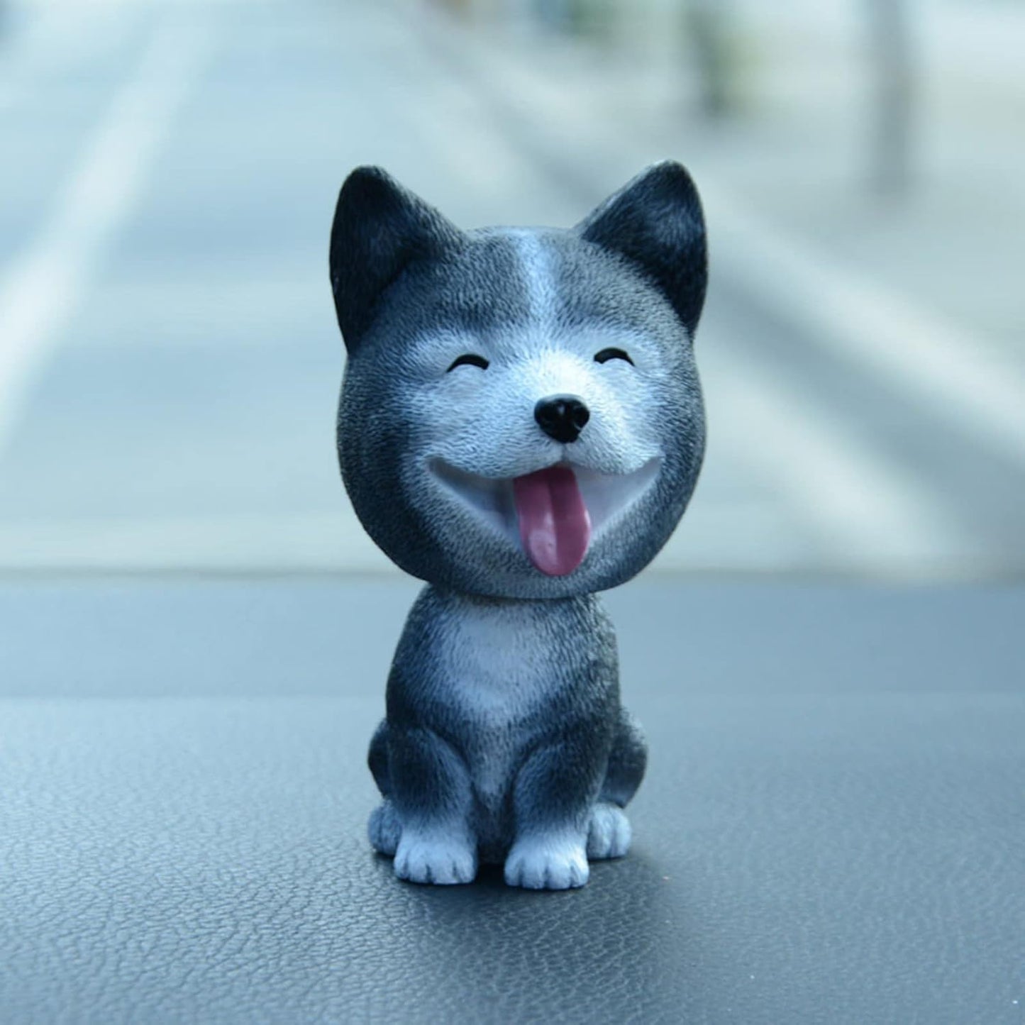 Resin Bobbing Head Dog Figurines Mini Bobblehead Puppy for Home Office Desk Car Dashboards Decor Ornaments (Husky)