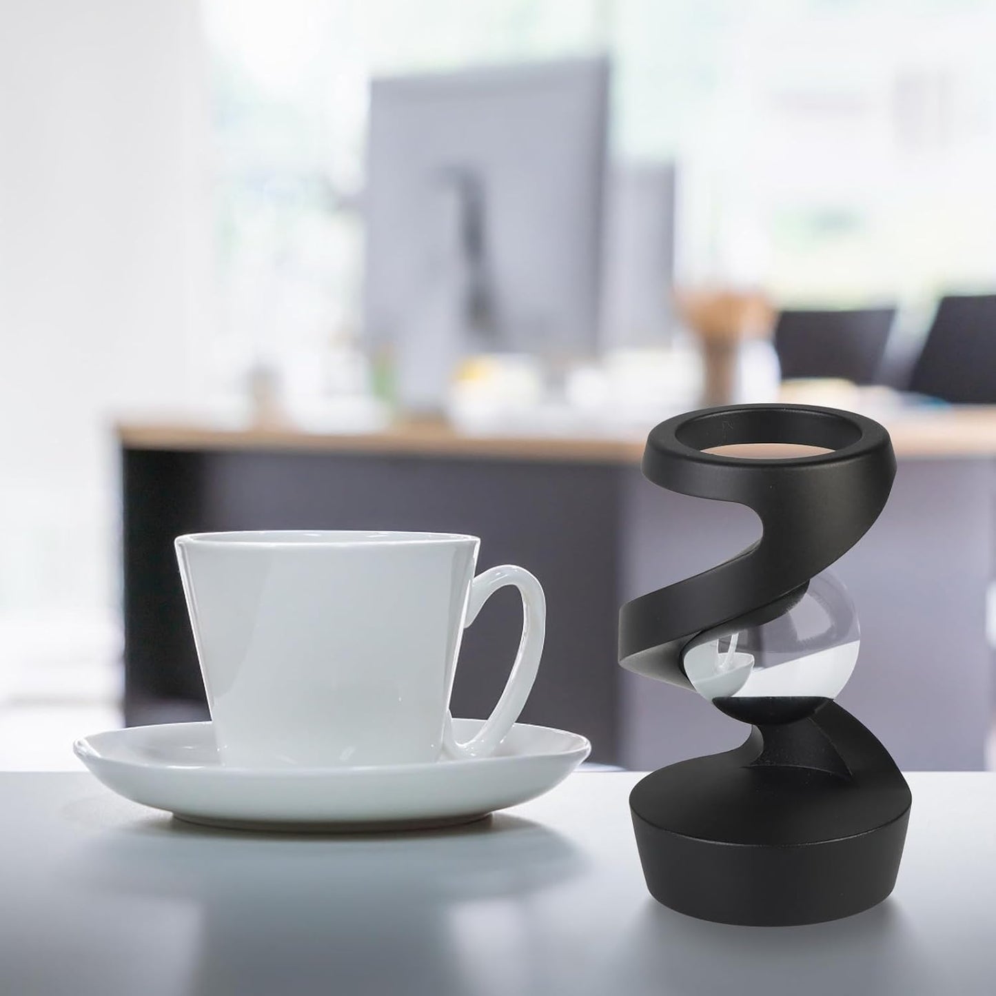 Gravity Defying Kinetic Desk Toy, Desktop Suspended Gyroscope, Executive Desk Toy Levitating Spinning Metal, Rotating Spinner with Floating Ball for Desktop Decor (Black)