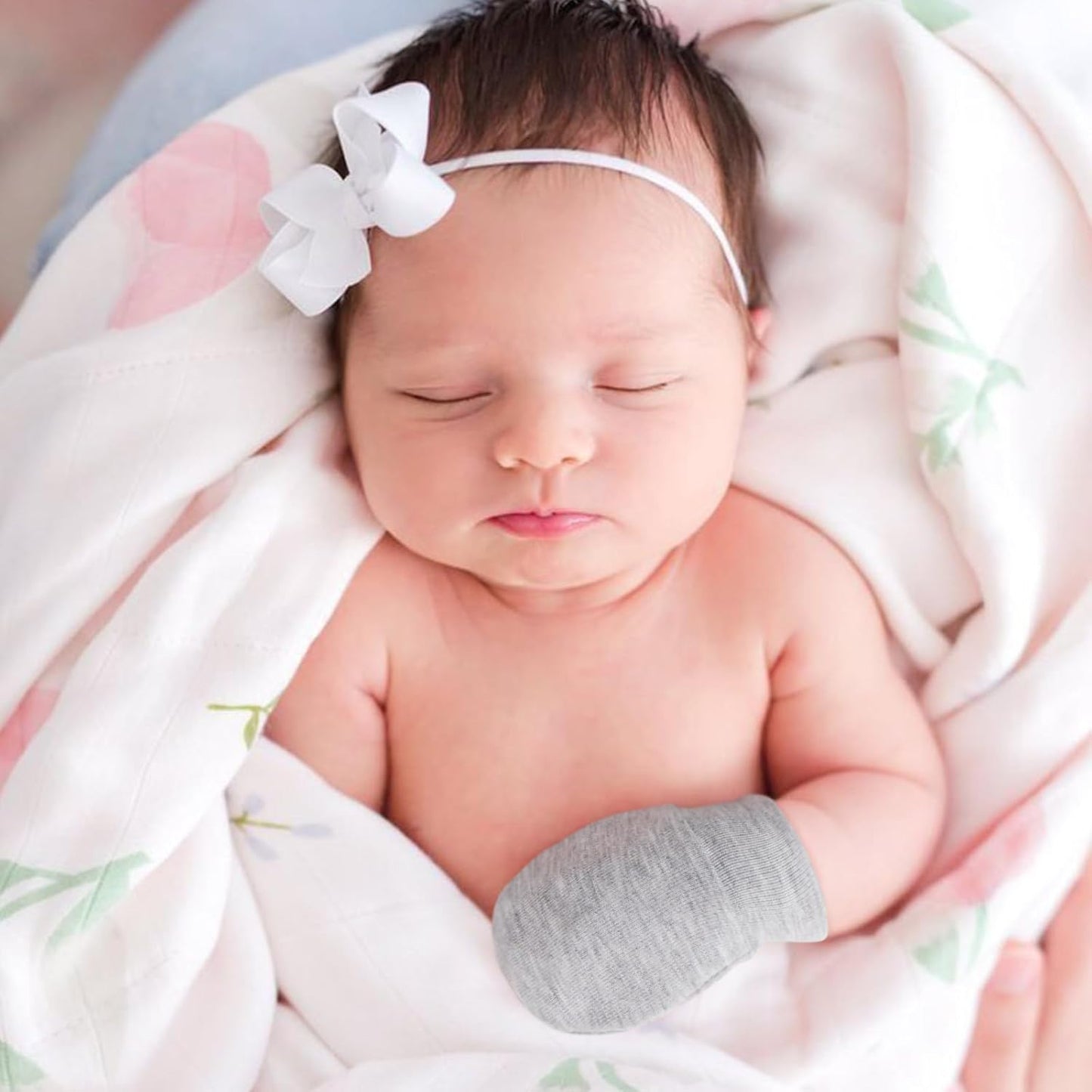 BQUBO Newborn Infant Toddler Mittens No Scratch Cotton Elastic Wrist Gloves Hypoallergenic for 0-6 Months Baby Boys Girls