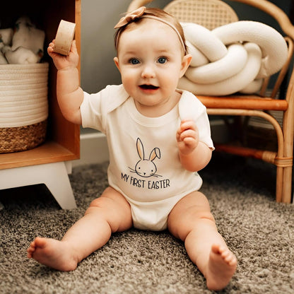 Finn + Emma Organic Cotton Graphic Baby Onesie - Gender Neutral Bodysuits for Babies 0-12 Months in Multiple Sizes and Styles