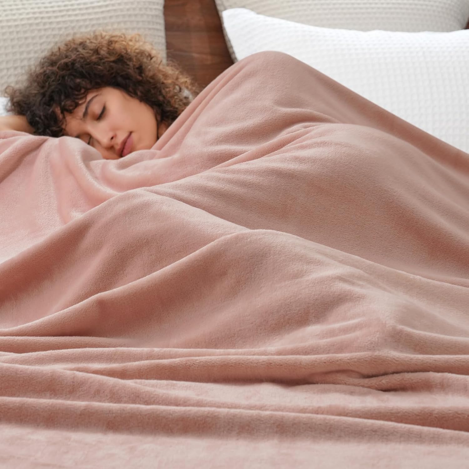 PHF Ultra Soft Fleece Blanket Twin Size, No Shed No Pilling Luxury Plush Cozy 300GSM Lightweight