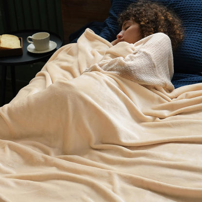 PHF Ultra Soft Fleece Blanket Twin Size, No Shed No Pilling Luxury Plush Cozy 300GSM Lightweight
