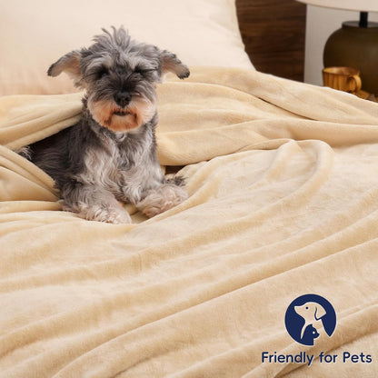 PHF Ultra Soft Fleece Blanket Twin Size, No Shed No Pilling Luxury Plush Cozy 300GSM Lightweight
