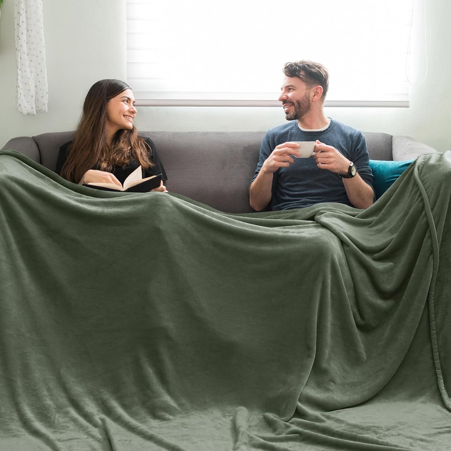 PHF Oversized King Fleece Blanket 120"x120", No Shed No Pilling Big Soft Blanket, Extra Large 10'x