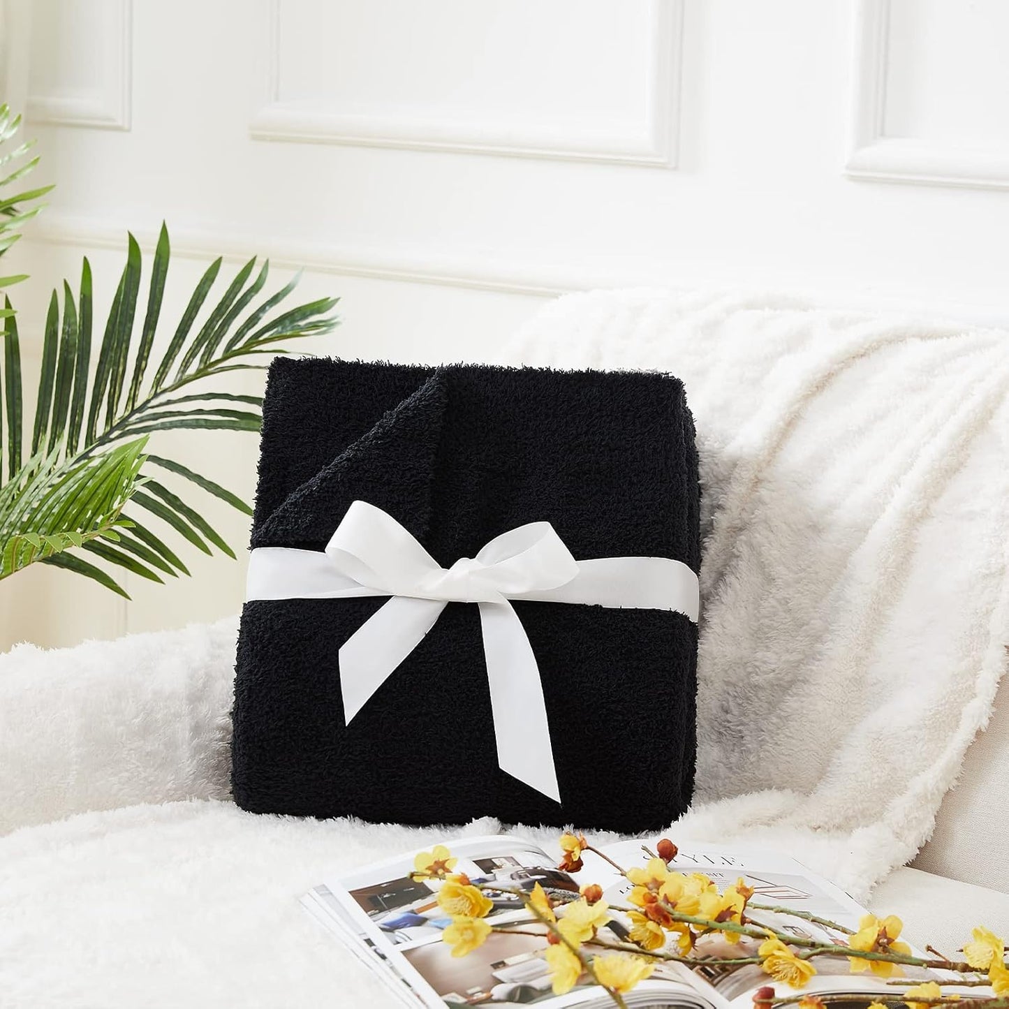 CYMULA Knit Throw Blanket for Couch Black-Super Soft Lightweight Plush Fuzzy Fluffy Cozy Blankets