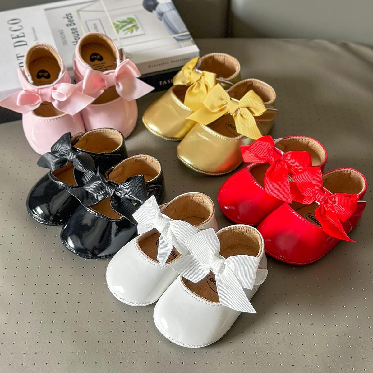 Baby Shoes Mary Jane Flats Non Slip Soft Sole Infant Toddler Sneakers First Walkers Party Christmas Dress Shoes