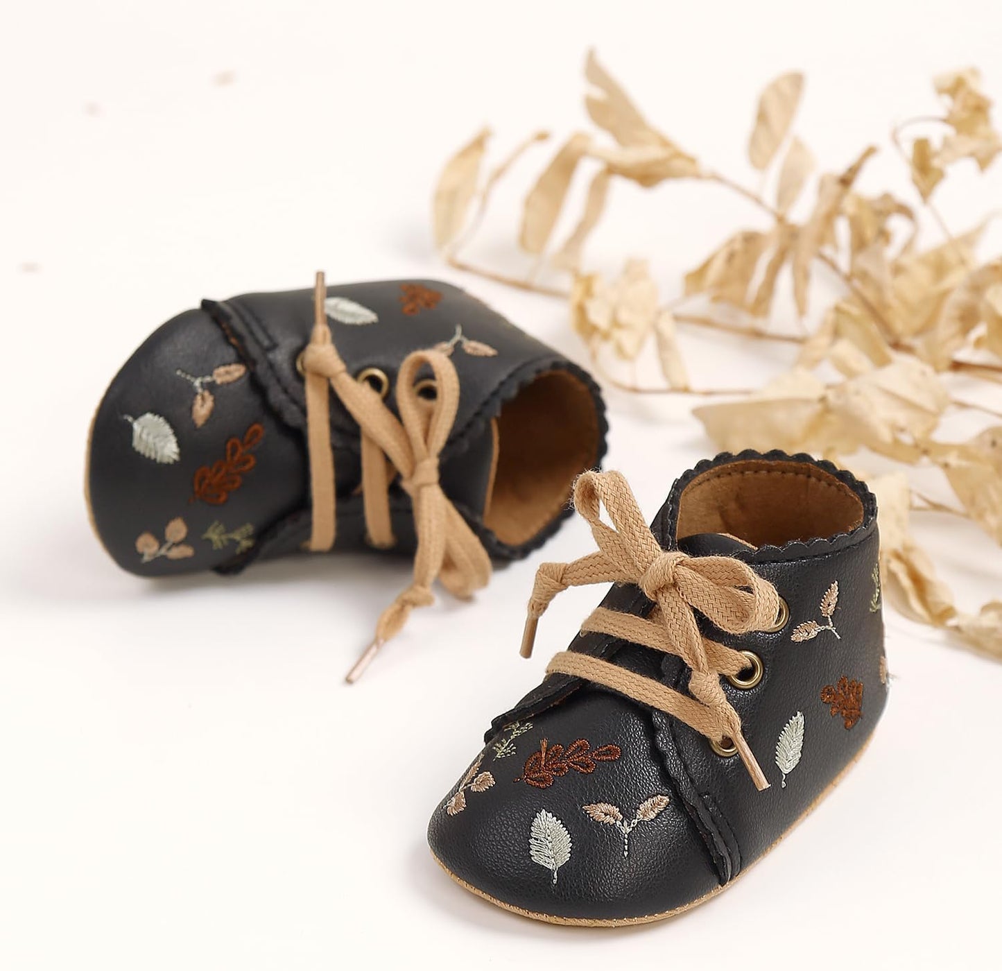 Baby Shoes Mary Jane Flats Non Slip Soft Sole Infant Toddler Sneakers First Walkers Party Christmas Dress Shoes