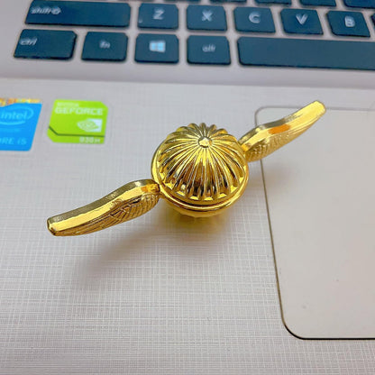 LanCipal Magic Orb Hand Finger Spinner, Gold Fidget Spinner Stress Relief Anti Anxiety Desk Decoration Toy Party Favors for Adults (Gold)