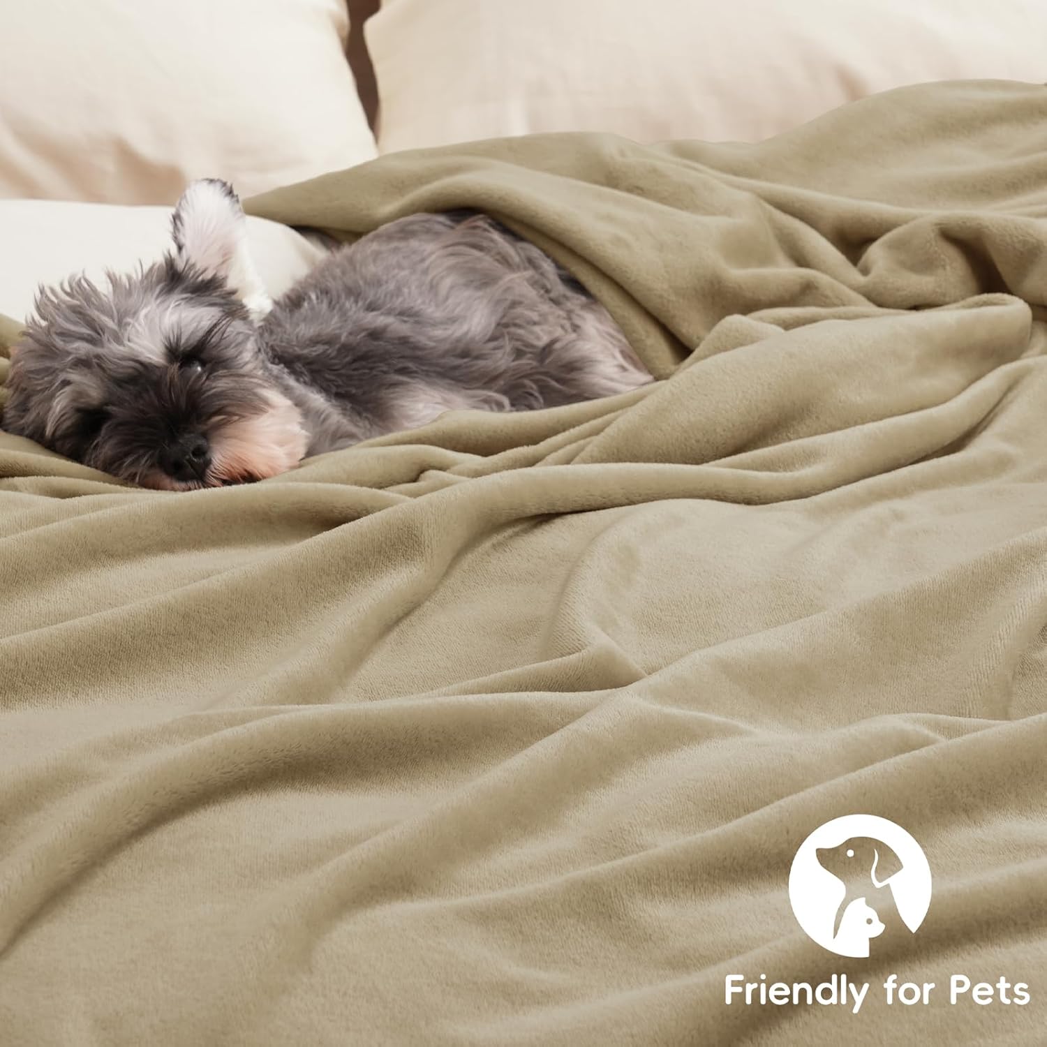 PHF Ultra Soft Fleece Blanket Queen Size, No Shed No Pilling Luxury Plush Cozy 300GSM Lightweight