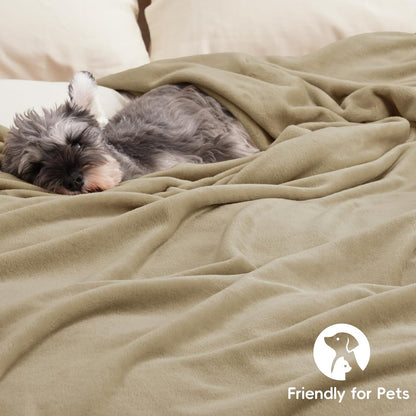 PHF Ultra Soft Fleece Blanket Queen Size, No Shed No Pilling Luxury Plush Cozy 300GSM Lightweight