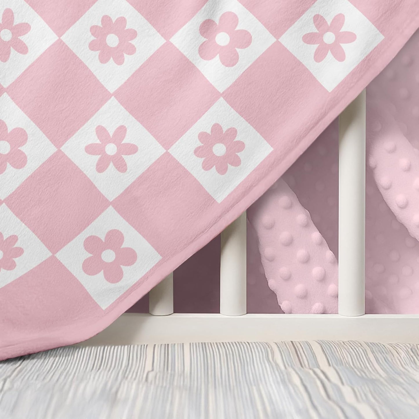 Daisy Minky Baby Blanket 30 x 40 Inches for Girls, Soft Plush Receiving Blanket with Dotted Back