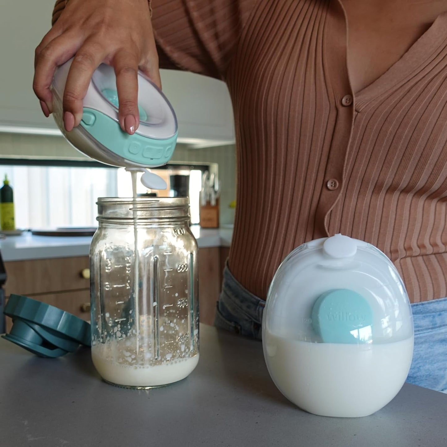 Willow Go - 7oz Reusable Milk Containers with Splash Guard - for use with Willow Go Hands Free