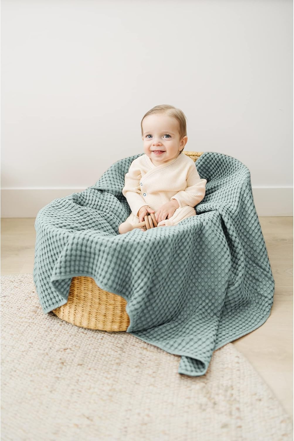 Konssy Waffle Baby Blanket - Soft & Cozy Nursery Swaddle Blanket, Lightweight Toddler Throw for