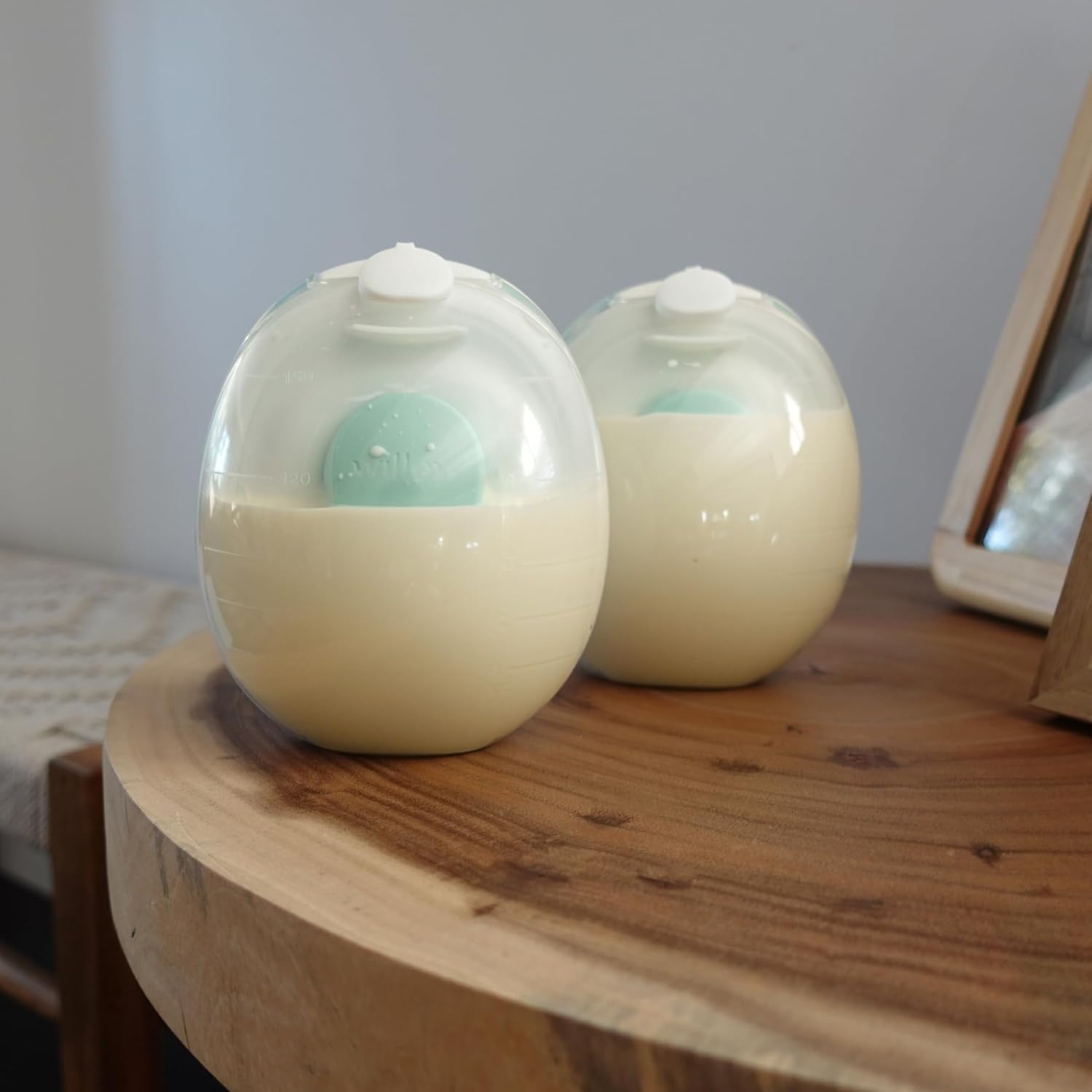 Willow Go - 5oz Reusable Milk Containers with Splash Guard - for use with Willow Go Hands Free