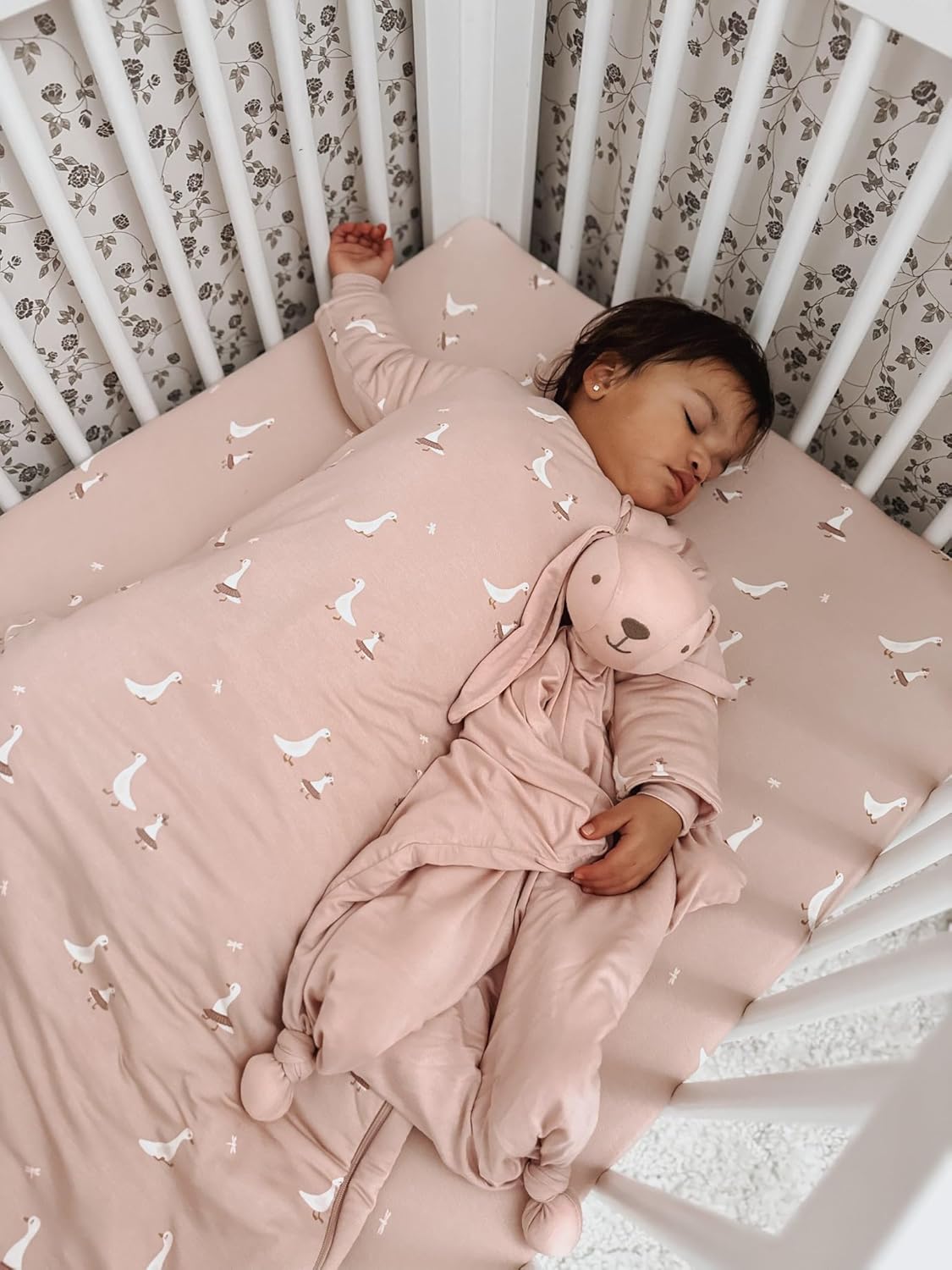 GUNAMUNA Unisex Long-Sleeve Sleep Sack, Wearable Sleep Bag for Babies and Toddlers, Soft Rayon, 1.0 TOG, 3 to 36 Months