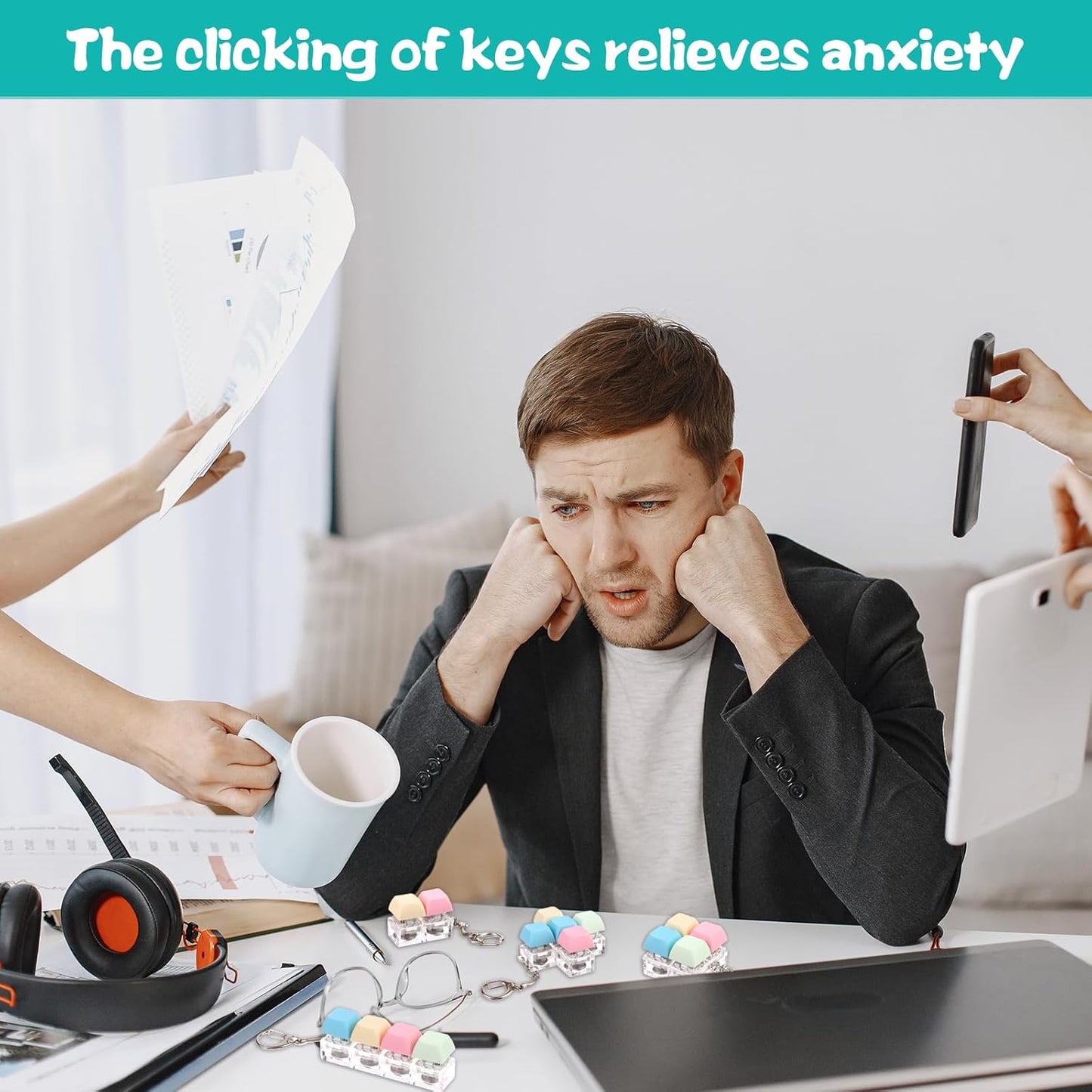 4 Pcs Keyboard Fidget Keychain Decompression Toys Keyboard Fidget Clicker Finger Keyboard Toys,Fidget Keychain with LED Light Stress Relief Keyboard,Keyboard Clicker for Gifts to Pass The Boring Time