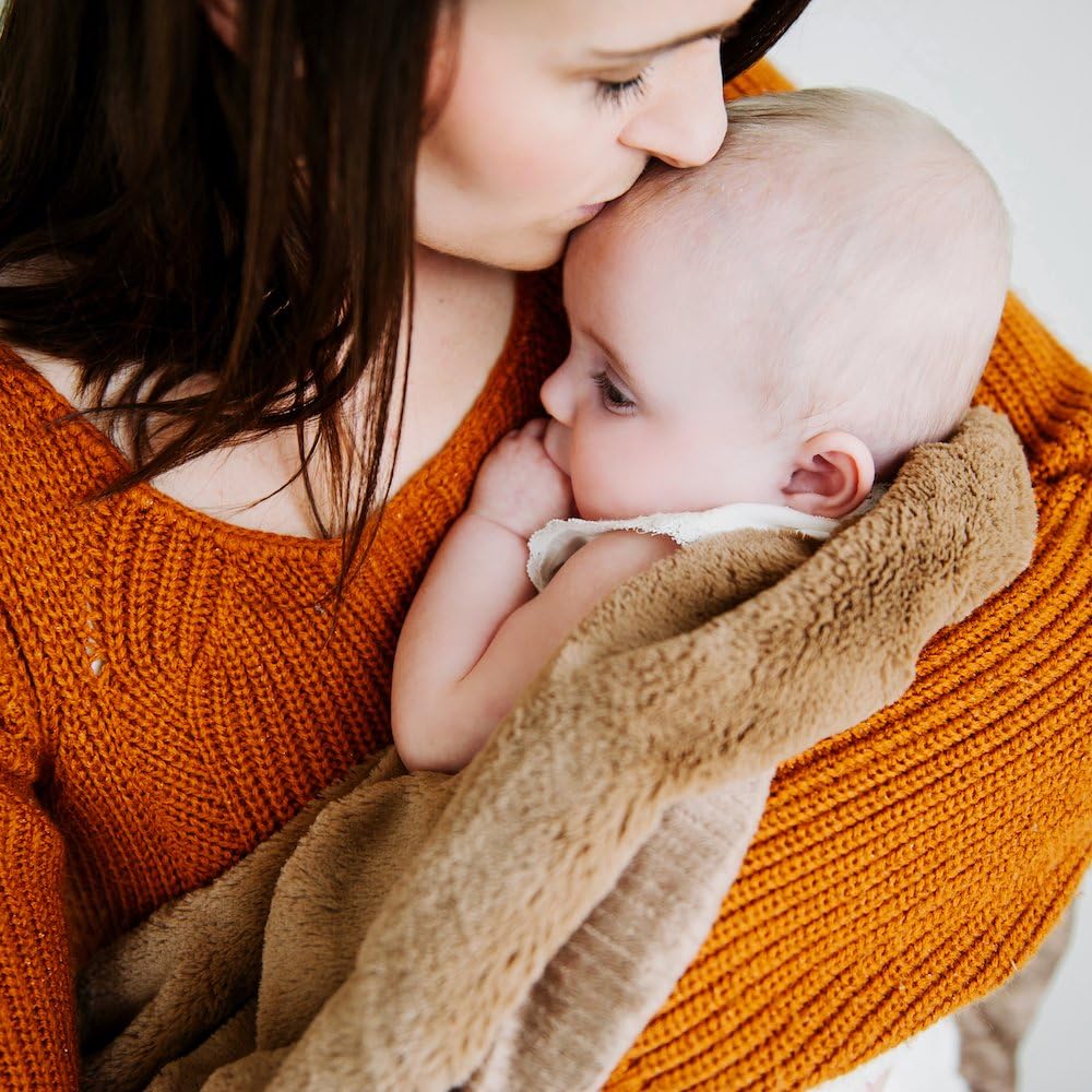 SARANONI Super Soft Boutique Quality Swirl Lush Luxury Baby Blanket (Ivory Swirl Gingersnap