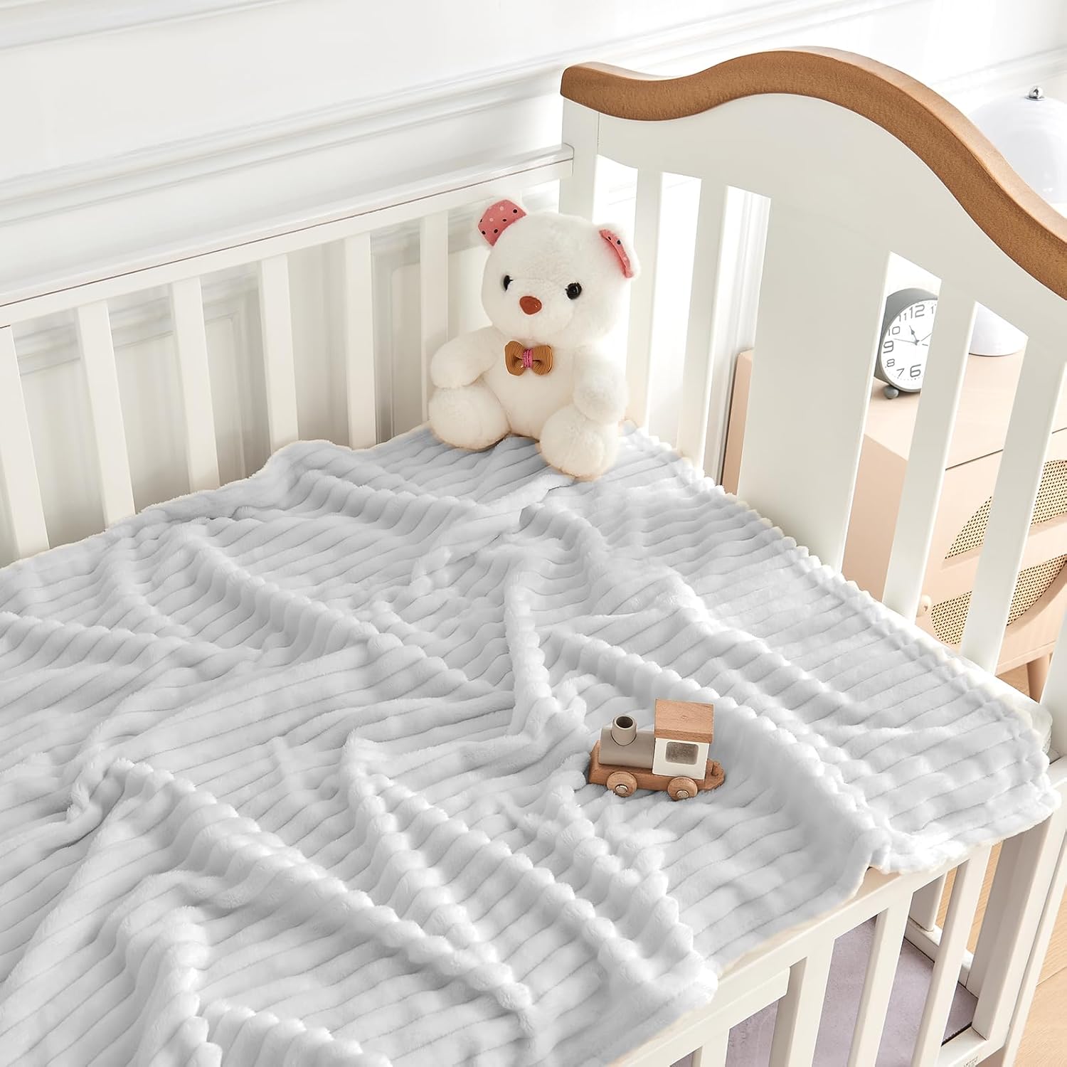 Soft Fleece Baby Blanket Ultra Cozy Grey Baby Blankets for Boys Warm and Lightweight Infant Toddler