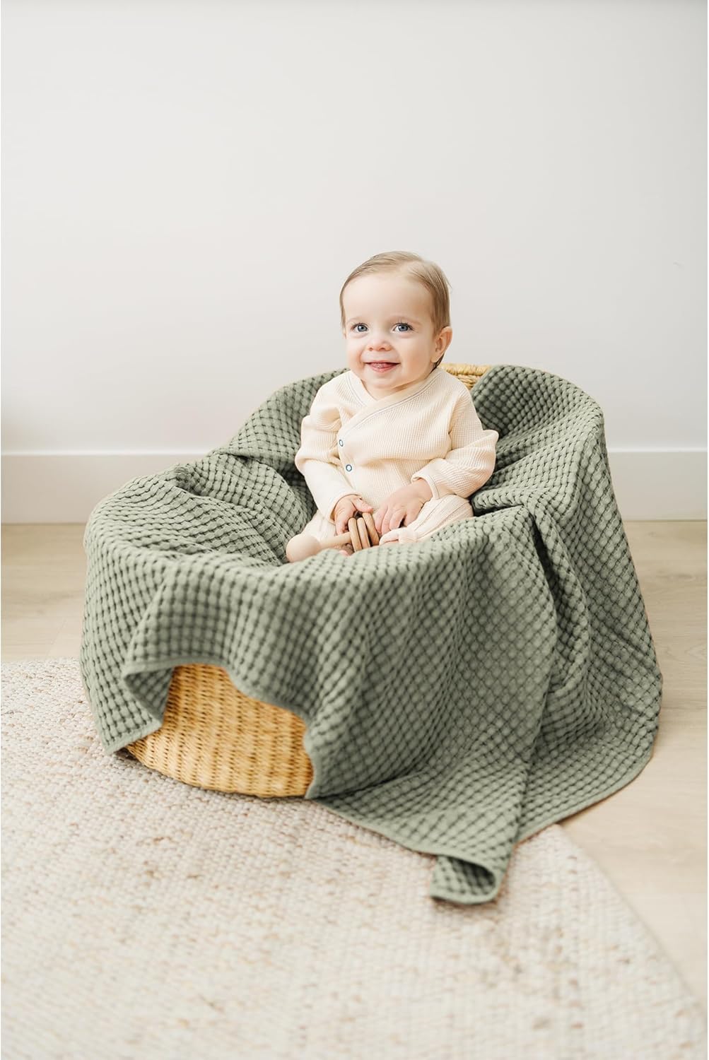Konssy Waffle Baby Blanket - Soft & Cozy Nursery Swaddle Blanket, Lightweight Toddler Throw for