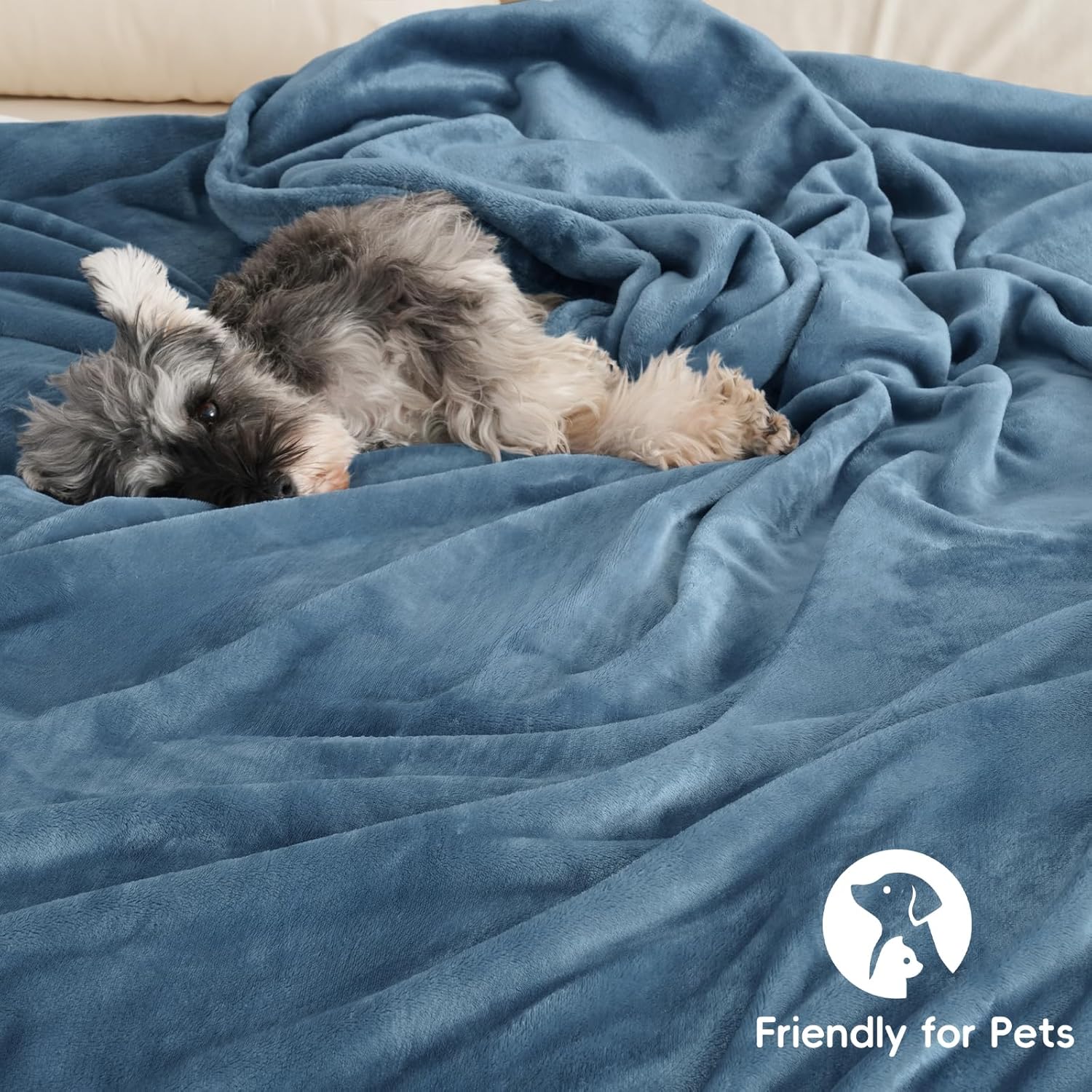 PHF Ultra Soft Fleece Blanket King Size, No Shed No Pilling Luxury Plush Cozy 300GSM Lightweight