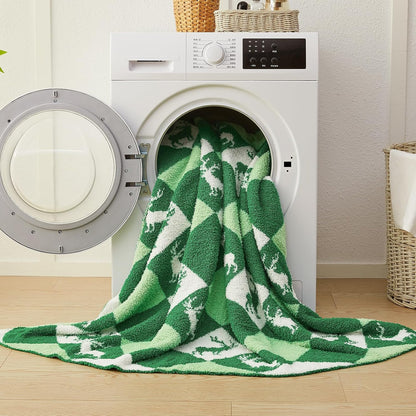 CYMULA Christmas Knit Throw Blanket - Super Soft Cozy Fuzzy Blankets for Couch, Sofa & Bed, Holiday