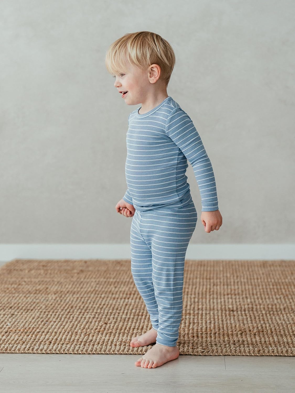 AVAUMA Stripe Pattern Baby Boys Girls Pajama Set Kids Toddler Snug fit Ribbed Sleepwear pjs for Daily Life Style