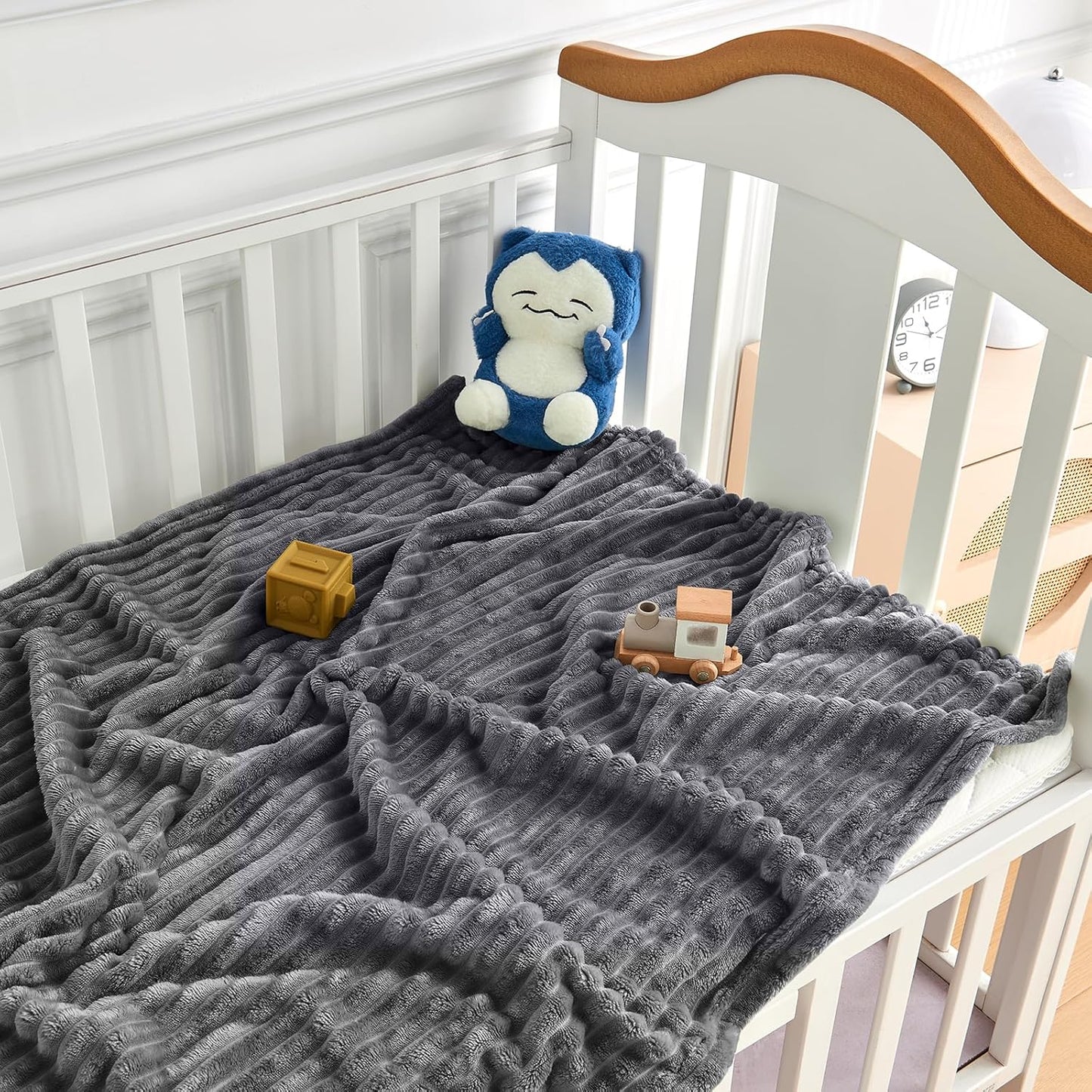 Soft Fleece Baby Blanket Ultra Cozy Grey Baby Blankets for Boys Warm and Lightweight Infant Toddler