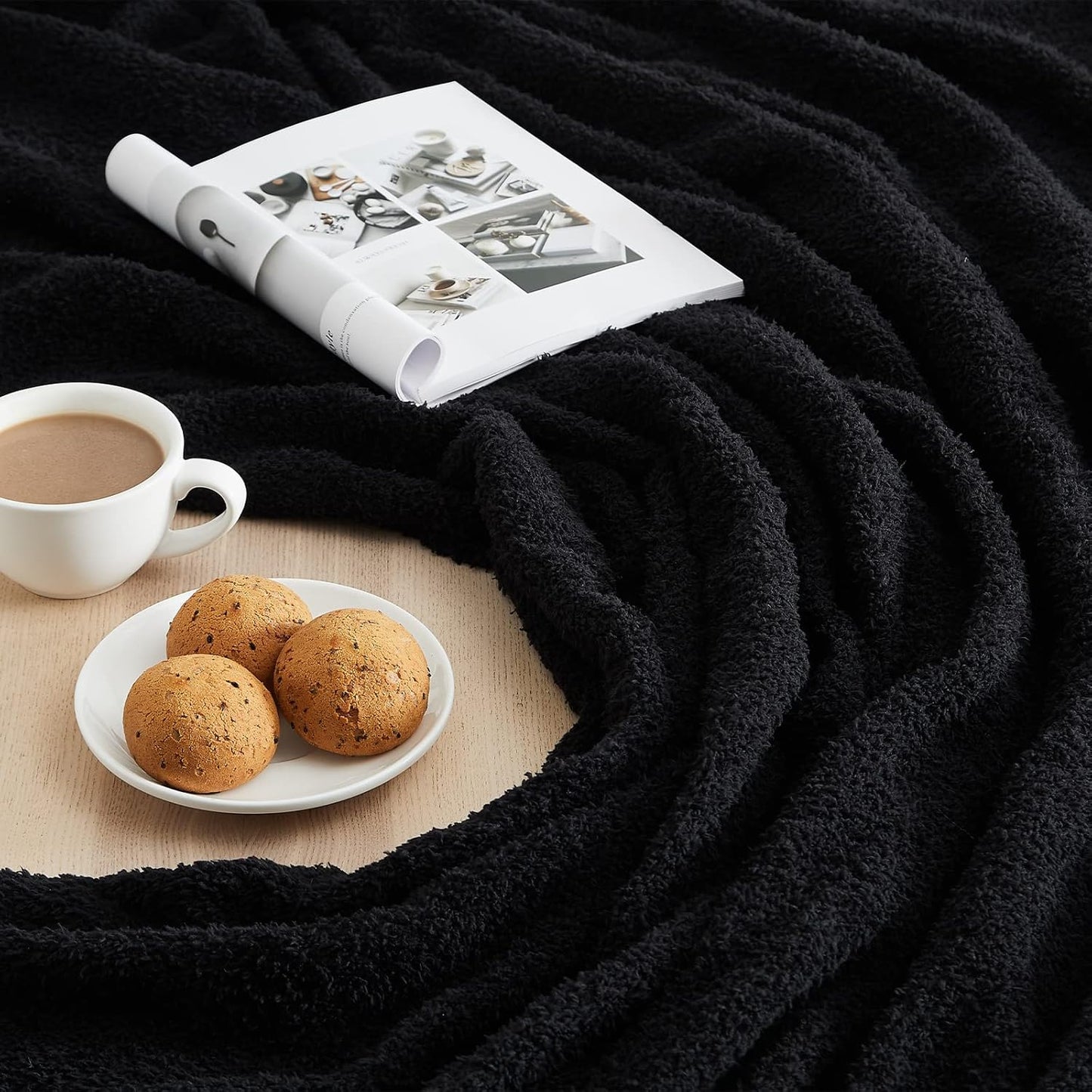 CYMULA Super Soft Knit Throw Blanket Twin Size Black-Lightweight Plush Fuzzy Fluffy Warm Cozy