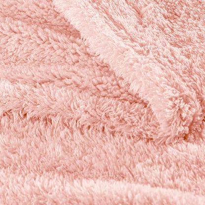 Exclusivo Mezcla Fleece Blanket for Couch, Soft and Cozy Twin Blankets for Women Men Girls Kids, Suitable for All Seasons, Light Pink, 60x80 Inches