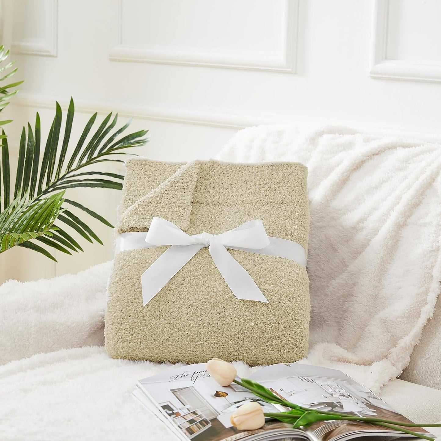 CYMULA Super Soft Twin Size Beige Knit Throw Blanket - Lightweight Plush Fuzzy Fluffy Warm Cozy
