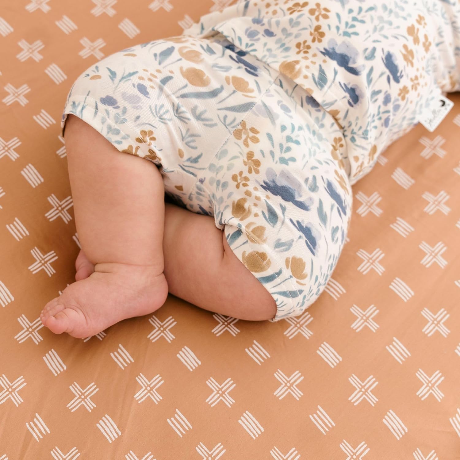 Crane Baby Crib Sheet, Copper Dash Neutral Crib Sheets & Toddler Sheets, 100% Cotton Sateen, 28" x
