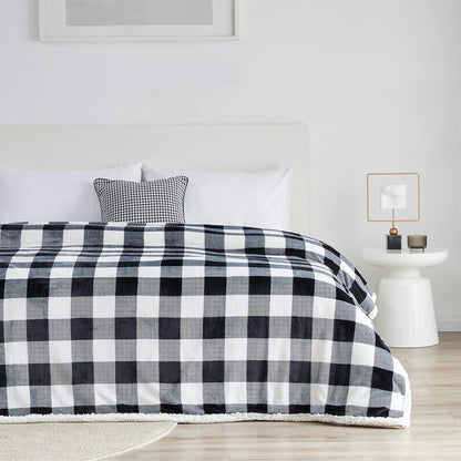 Touchat Sherpa Plaid Twin Blanket 60" X 70", Fuzzy Fluffy Soft Cozy Throw Blanket, Twin Size Plush Fleece Flannel Plush Microfiber Blanket for Couch Bed Sofa (Black)