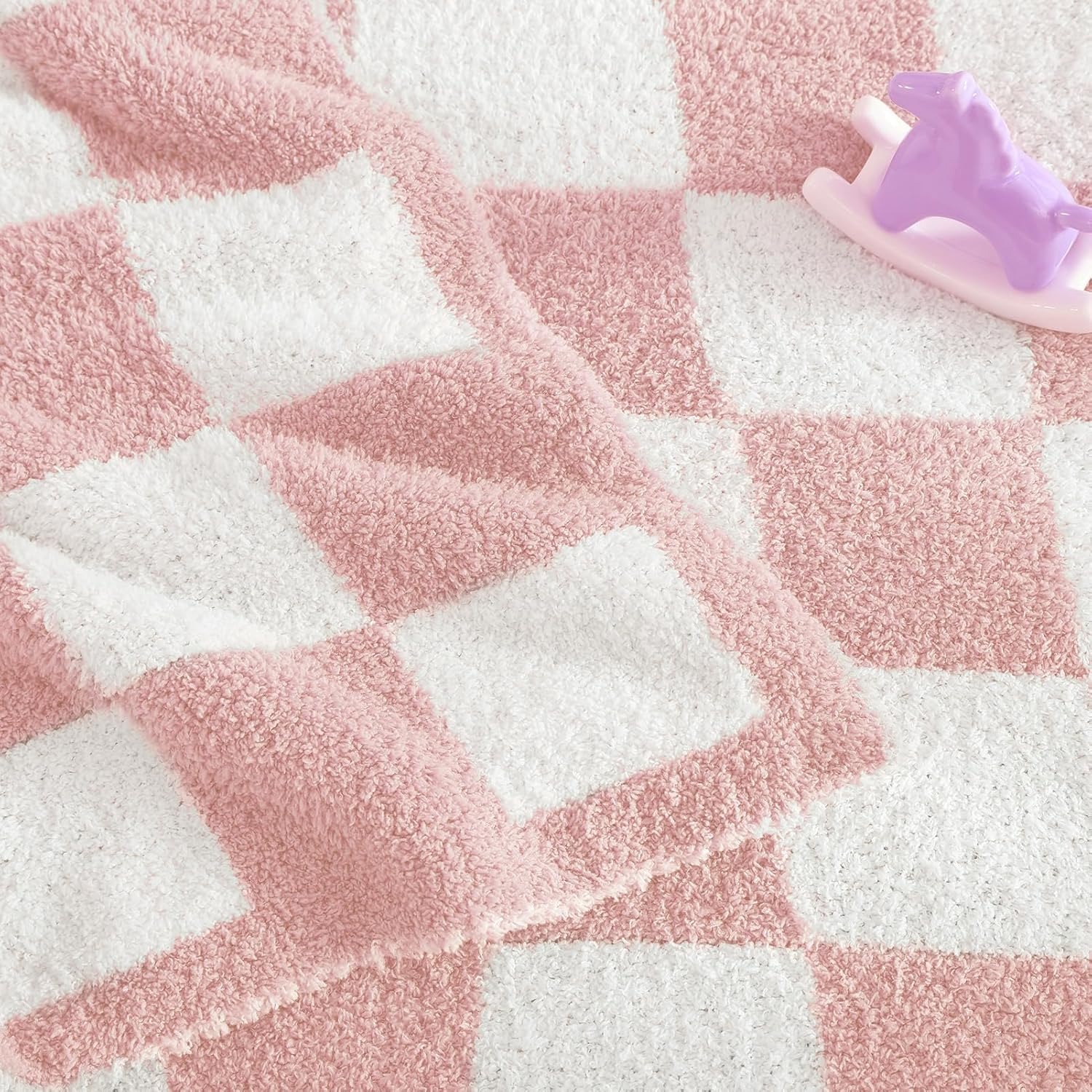 WRENSONGE Checkered Throw Blanket, Pink Microfiber Soft Cozy Fluffy Warm Hand Made Throw Blankets