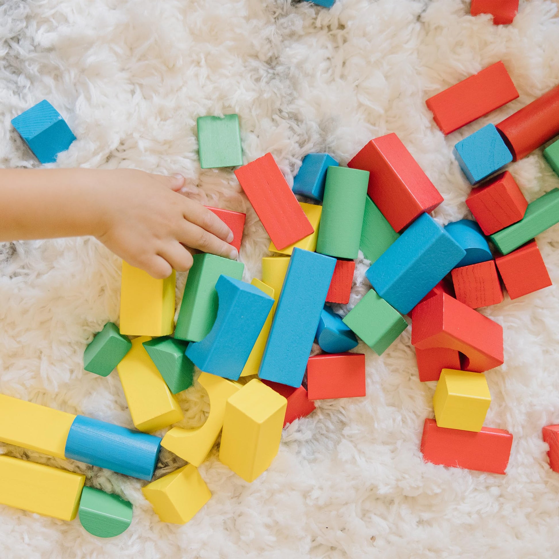 Melissa & Doug Wooden Building Blocks, 100-Piece Set of Sorting & Stacking Toys in 4 Colors and 9
