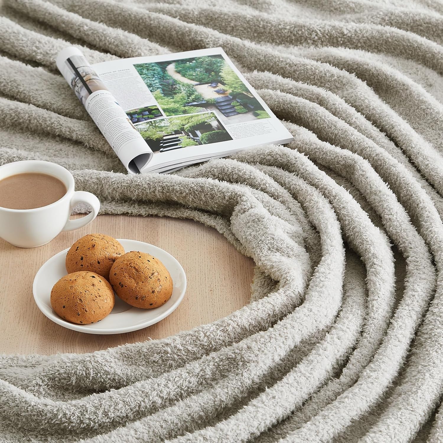 CYMULA Super Soft Knit Throw Blanket Twin Size Light Grey-Lightweight Plush Fuzzy Fluffy Warm Cozy