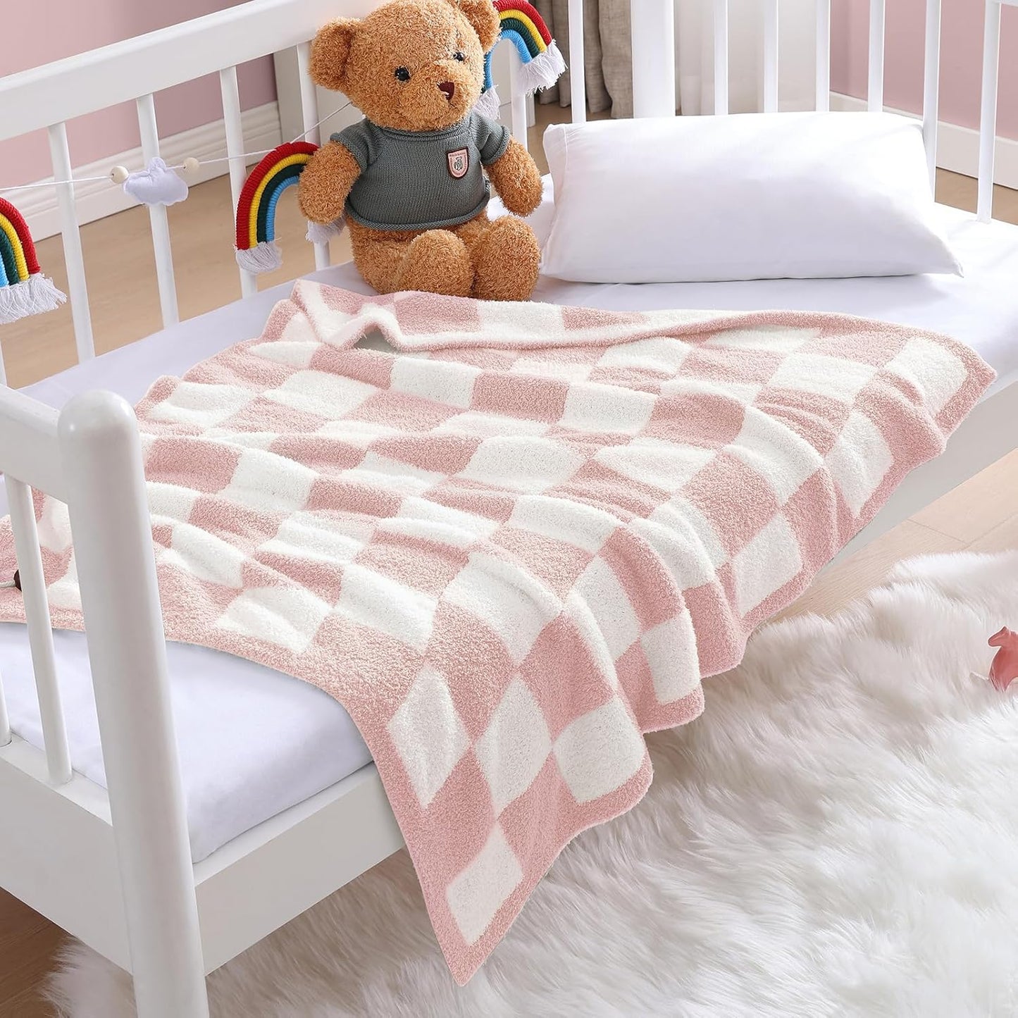 WRENSONGE Checkered Throw Blanket, Pink Microfiber Soft Cozy Fluffy Warm Hand Made Throw Blankets