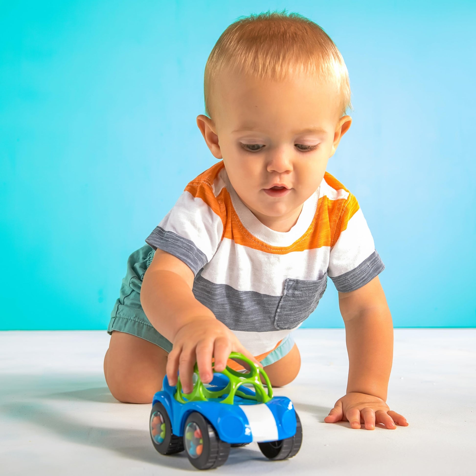 Bright Starts Oball Easy Grasp Rattle & Roll Toy Sports Car BPA-Free Infant Crawling Toy, 1 Pack