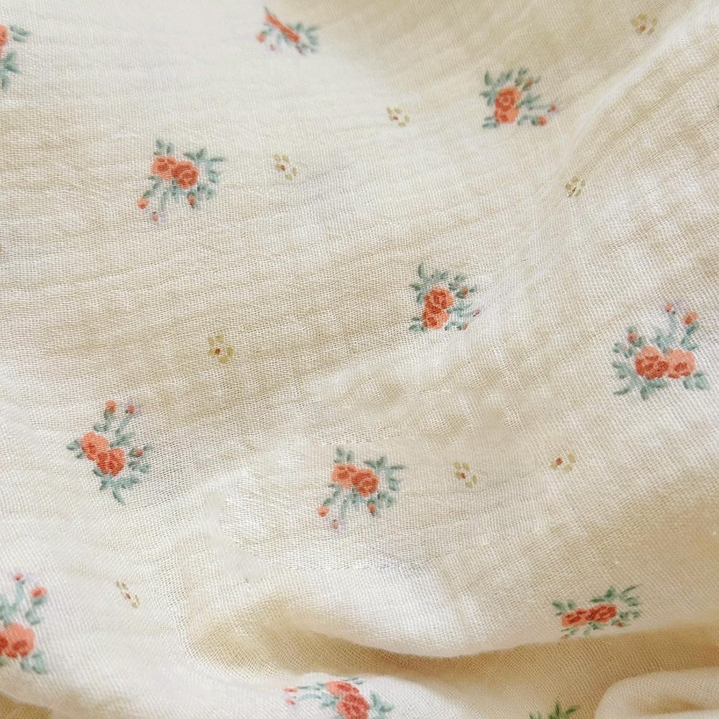 BuLuTu Toddler Pillowcase Cotton Muslin Kids Pillow Cases Enveloped Soft Breathable Children Teens Pillow Cover for Sleeping Traveling, Standard Size Pillow Protector, Berry Pattern, 20"x26",1 Piece