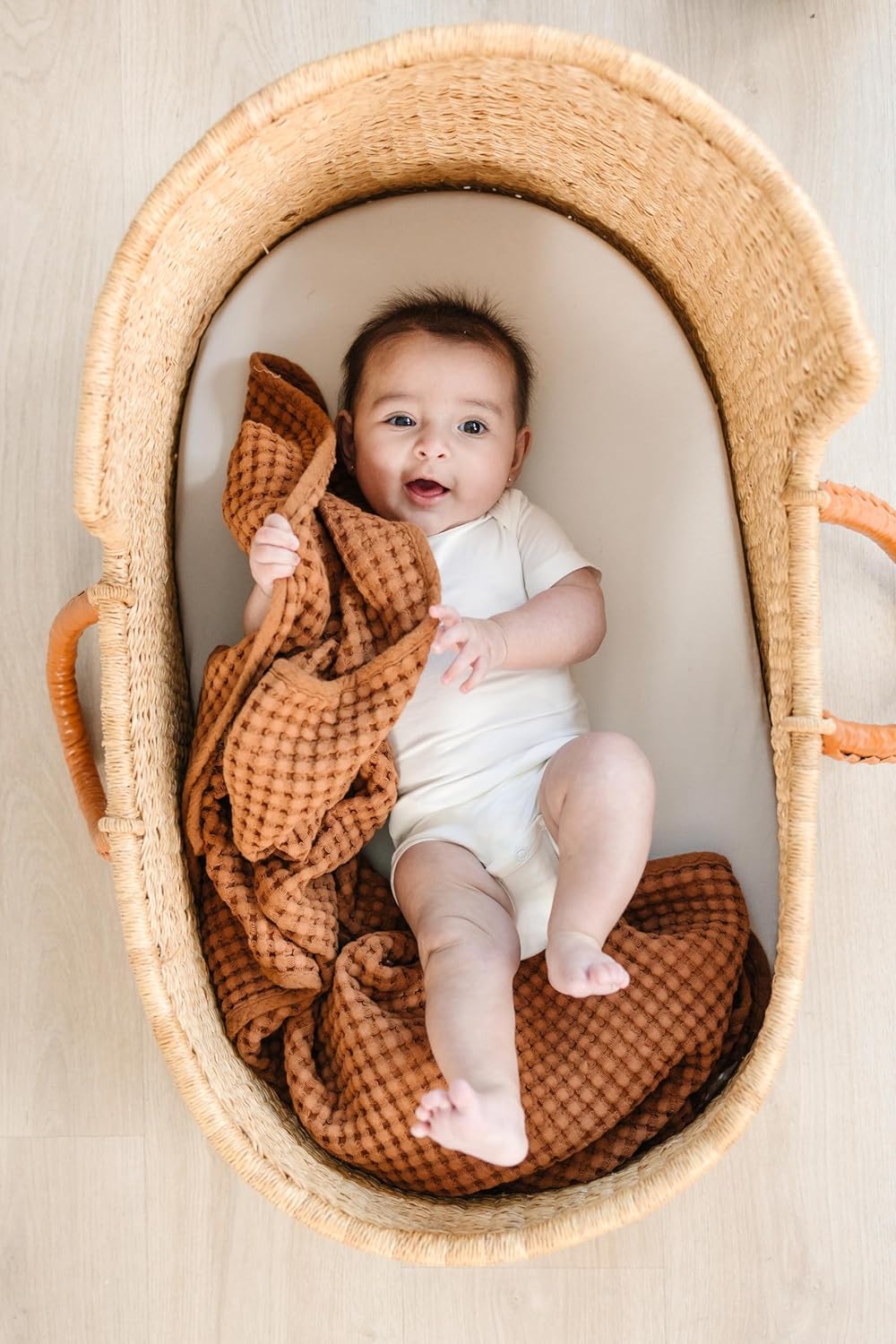 Konssy Waffle Baby Blanket - Soft & Cozy Nursery Swaddle Blanket, Lightweight Toddler Throw for