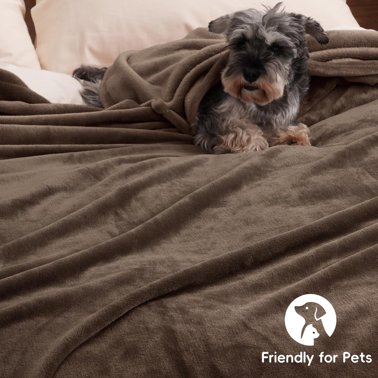 PHF Ultra Soft Fleece Blanket King Size, No Shed No Pilling Luxury Plush Cozy 300GSM Lightweight