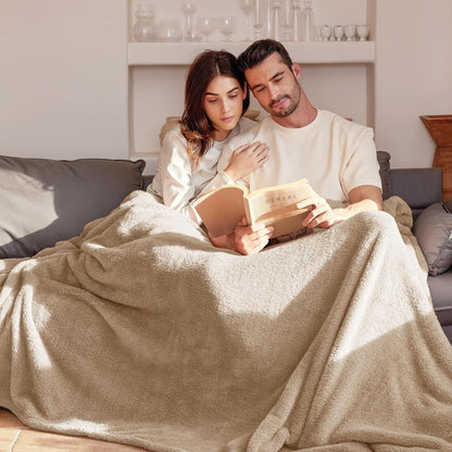 Exclusivo Mezcla Soft Fleece Throw Blanket for Couch, Super Soft Velvet Plush Bed Blanket, Fuzzy Cozy and Warm for All Seasons, 50x60 Inches, Camel