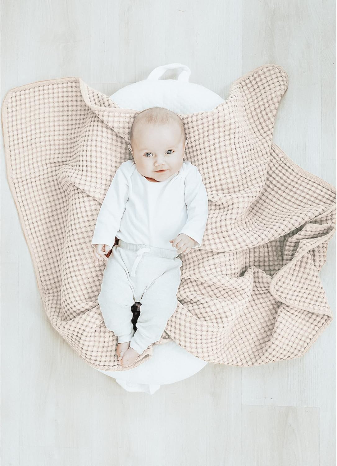 Konssy Waffle Baby Blanket - Soft & Cozy Nursery Swaddle Blanket, Lightweight Toddler Throw for