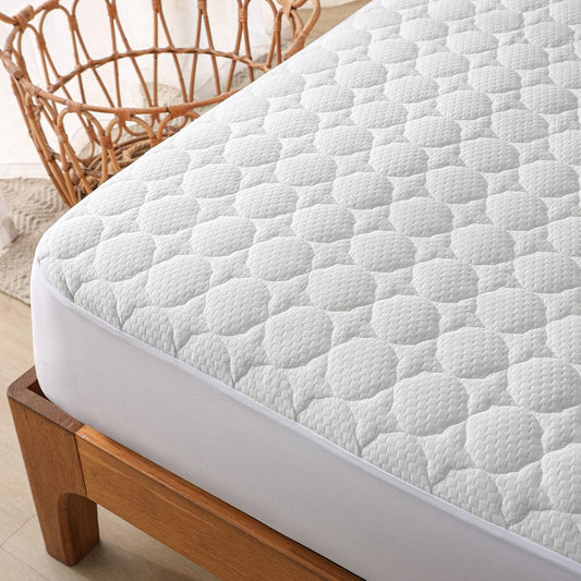 California King Size Waterproof Mattress Protector Fitted Quilted Mattress Pad Cover with Deep Pocket Up to 18''